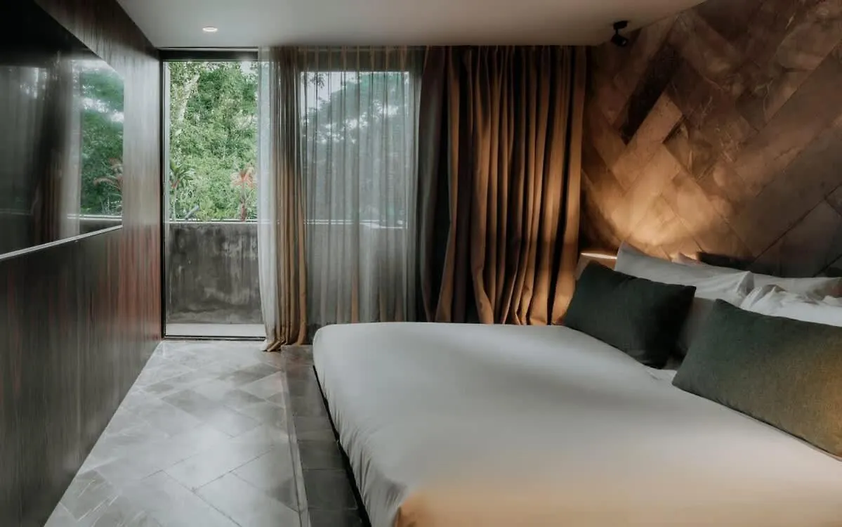 Barneys Ny Green Residence With Pool Τουλούμ